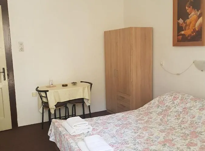 Kokic Pensionat Makarska